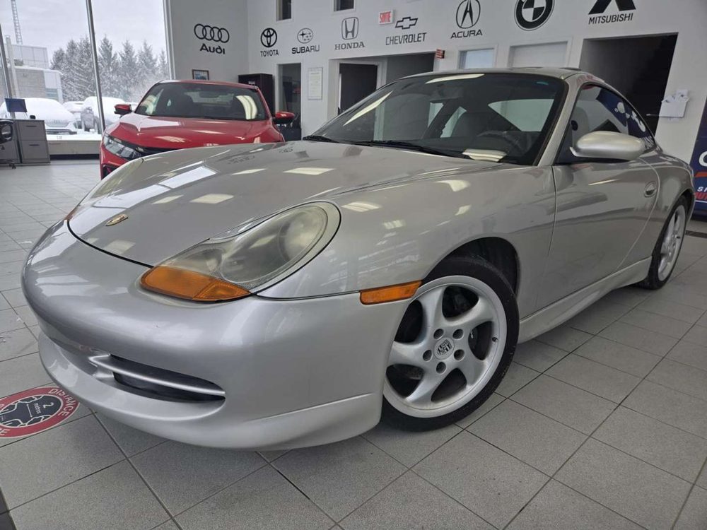 1999 Porsche 996 Carrera Coupé