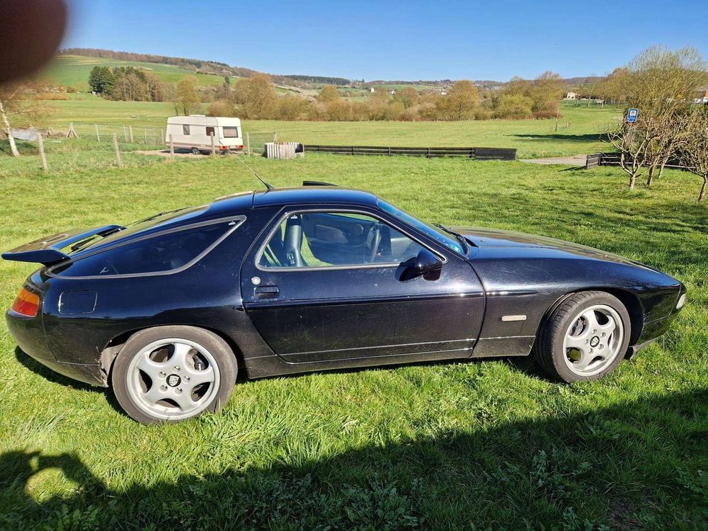 1993 Porsche 928 GTS