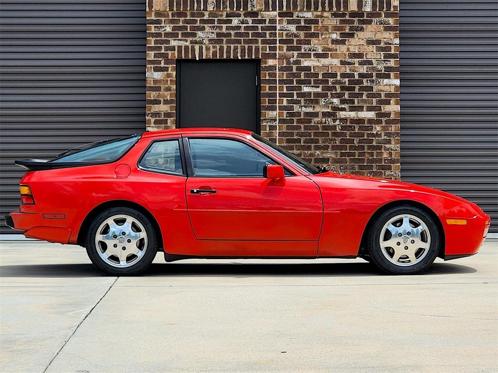1989 Porsche 944 Turbo