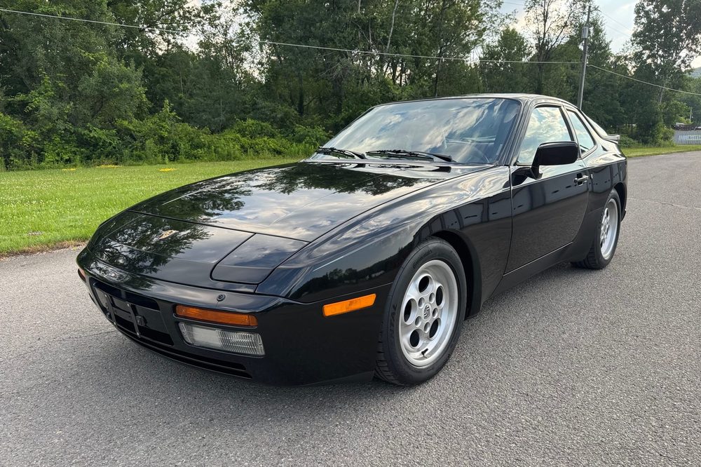 1986 Porsche 944 Turbo