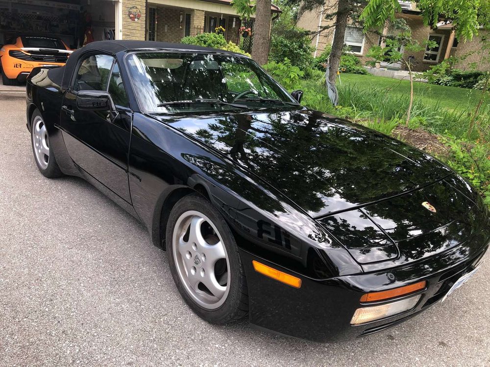 1990 Porsche 944 S2