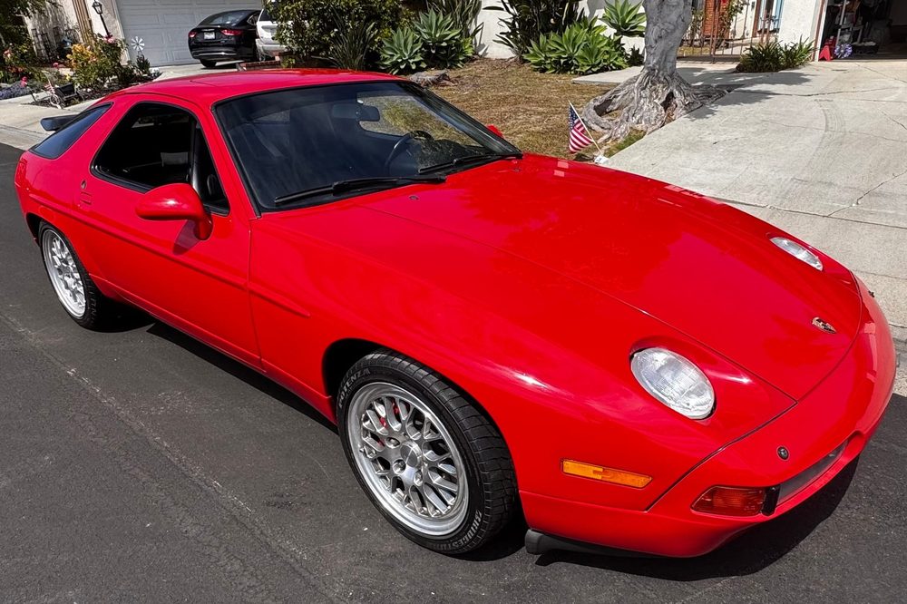 1991 Porsche 928 GT