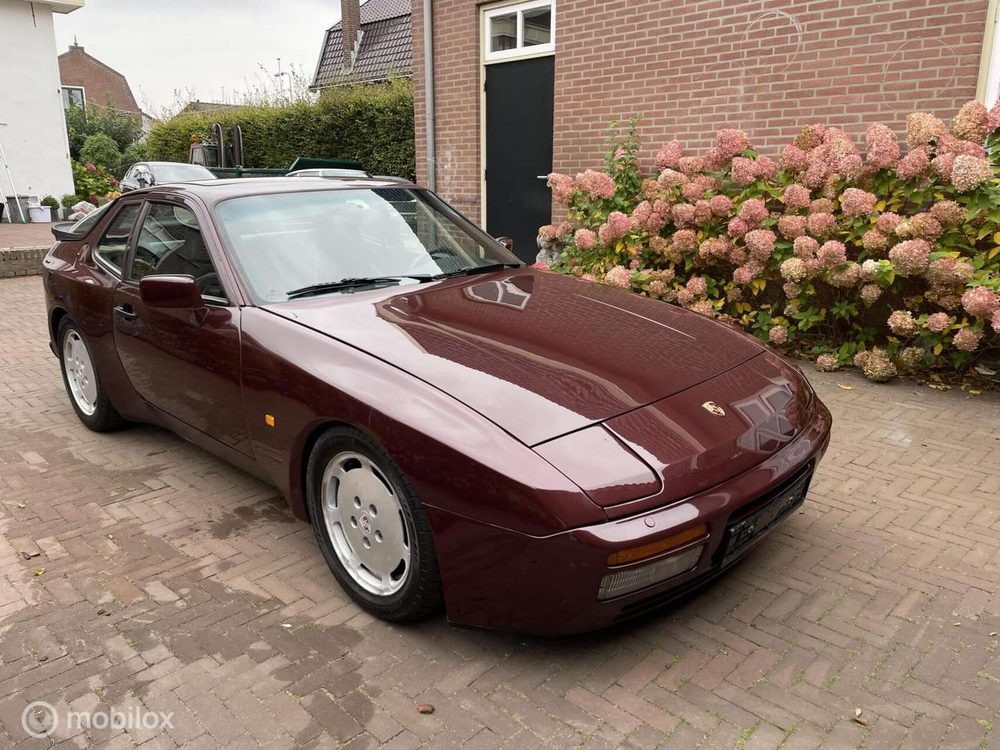 1987 Porsche 944 Turbo