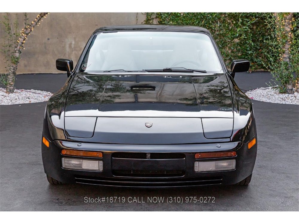 1990 Porsche 944 S2