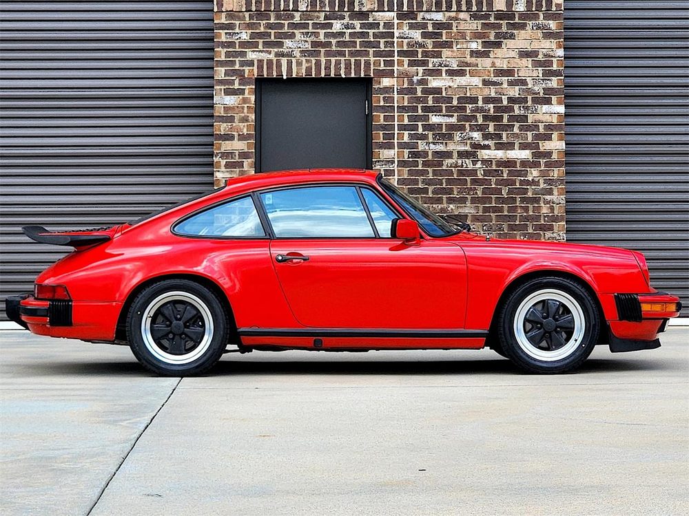 1984 Porsche 911 Carrera 3.2